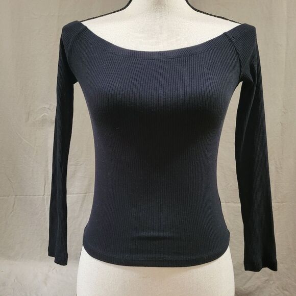 Ambiance size medium black ribbed open neck off should long sleeve shirt - Picture 1 of 4